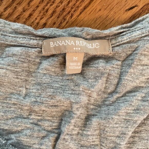 Banana Republic size M, grey with metal accents - Picture 3 of 4